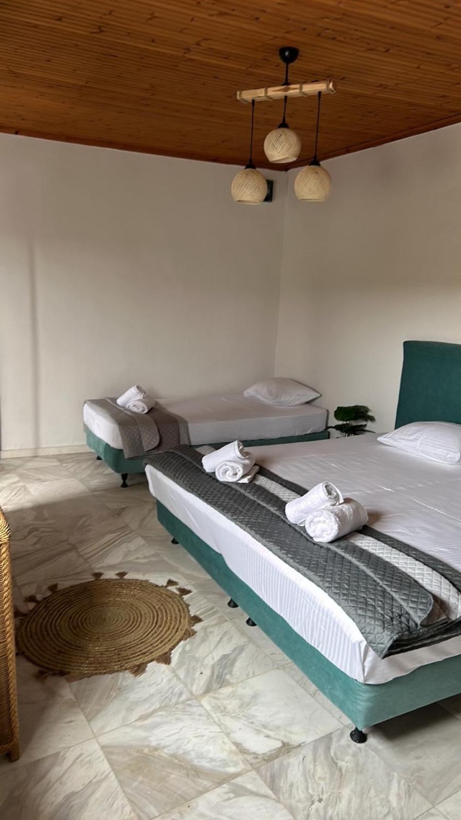 Marele Hills Apartments Néa Fókaia Δωμάτιο φωτογραφία