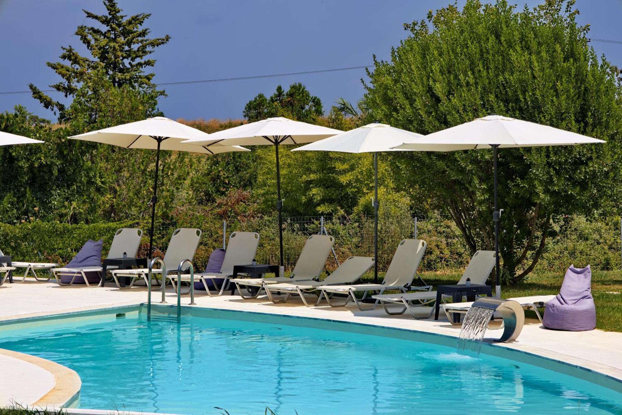 Marele Hills Apartments Néa Fókaia Εξωτερικό φωτογραφία